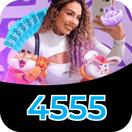 Comunidade Facebook 4555 mostrando posts, comentários e engajamento de membros